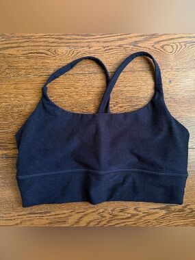 Vuori Long Line Elevation Bra Navy size Medium